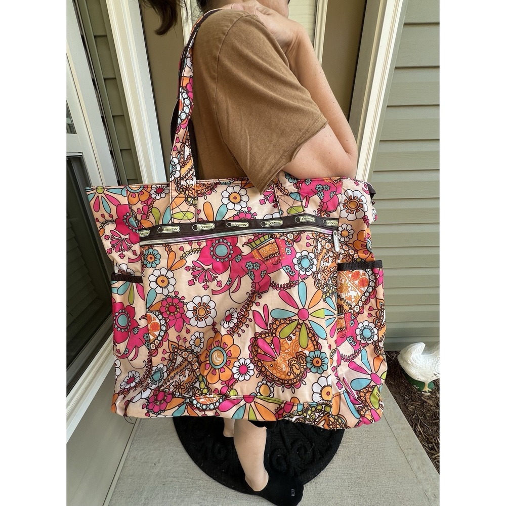 Lesportsac Multi Colored Psychaledic Flower Print Rainbow Zip Shoulder Tote Bag